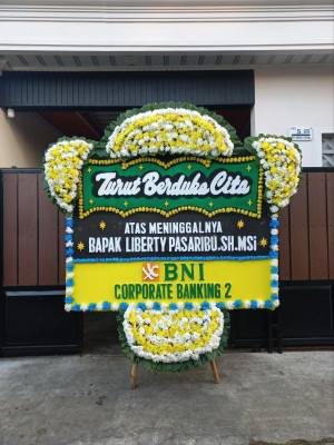 Papan Bunga Duka di Cimone Jaya