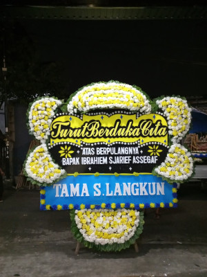 Papan Bunga Duka di Cimone Jaya